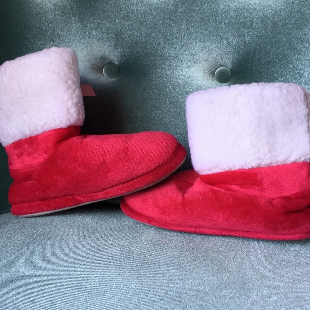 American girl slippers size 1/3 red and white with pink bow holiday